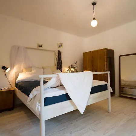 Holiday home Vrcevan *